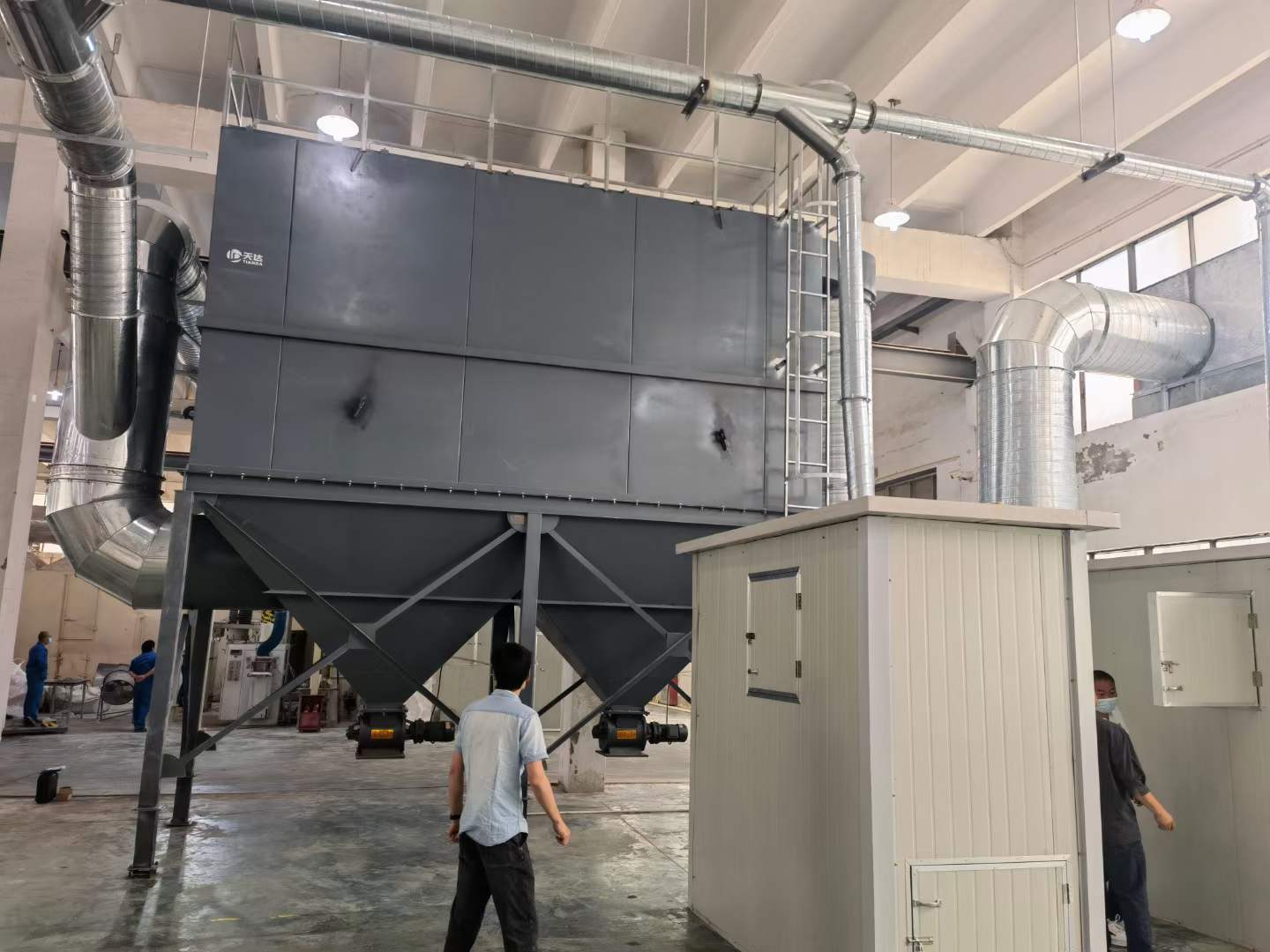 天達環(huán)保除塵設(shè)備 天達環(huán)保除塵設(shè)備